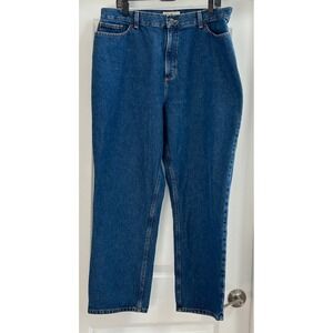 LL Bean Classic Fit Curvy Straight Leg Jeans Medium Wash Blue 18 Reg Mom Jeans